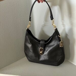 Coach Amber Hobo Black